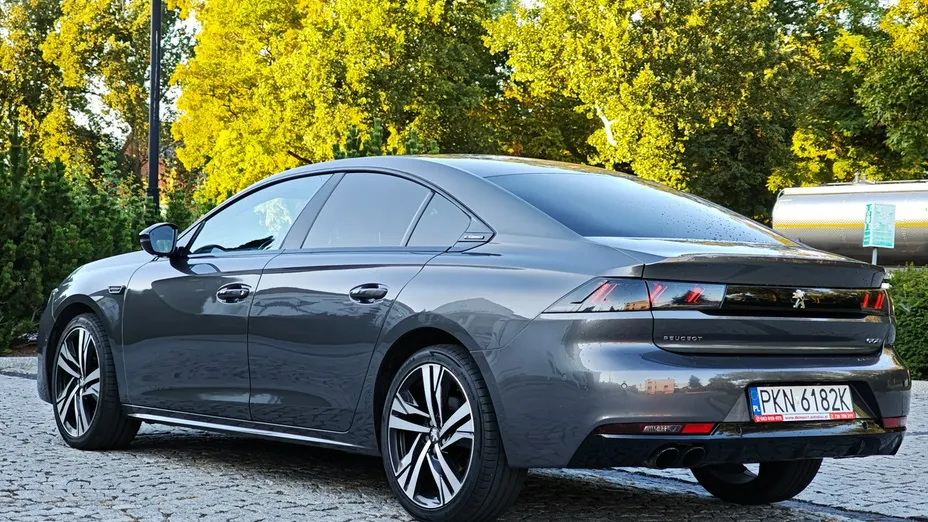 PEUGEOT 508 -
