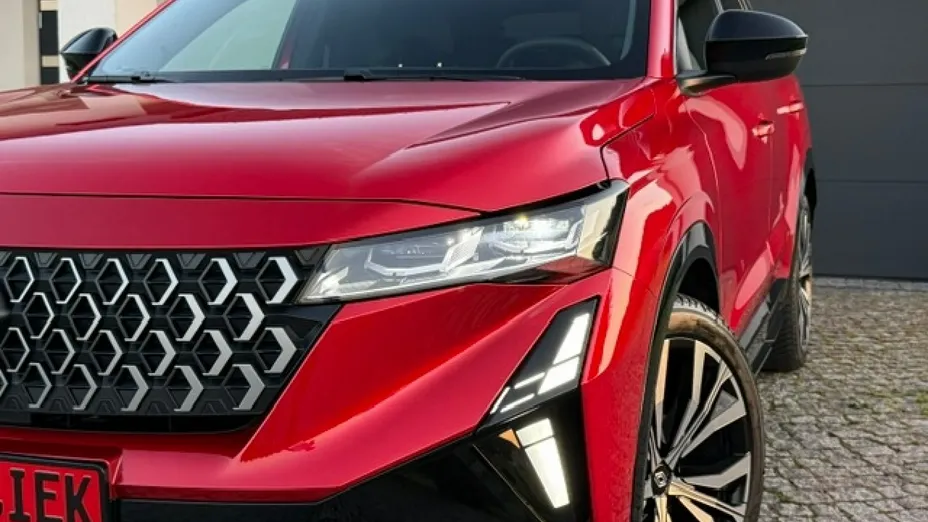 RENAULT Austral -