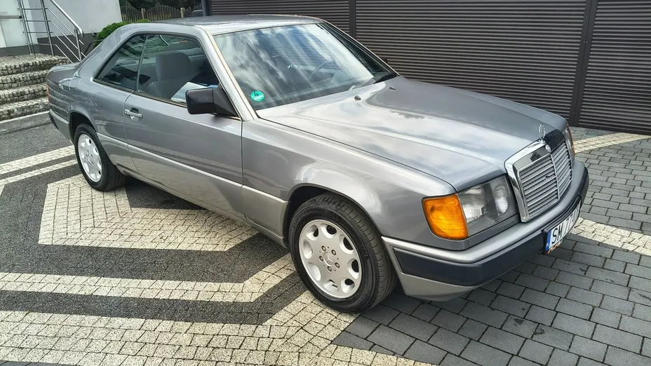 MERCEDES-BENZ 124 -