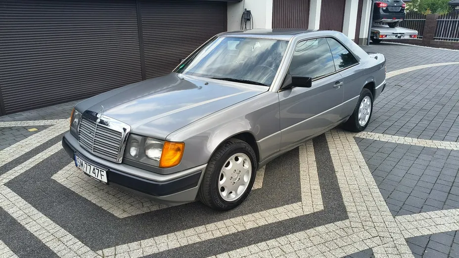 MERCEDES-BENZ 124 -