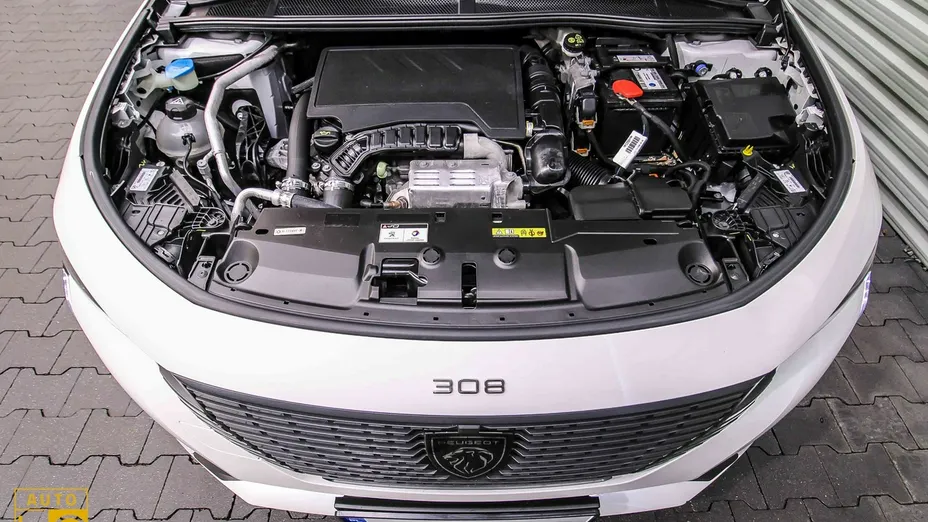 PEUGEOT 308 -