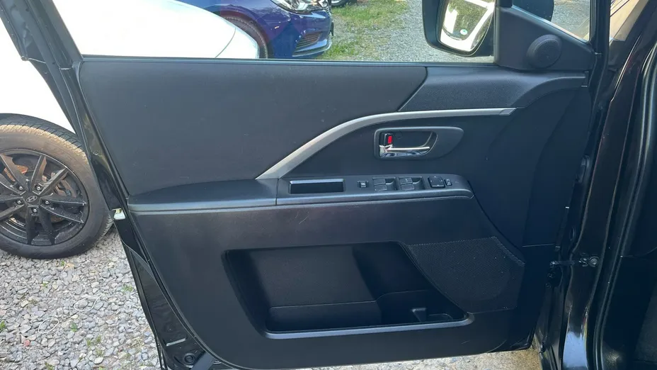 MAZDA 5 -