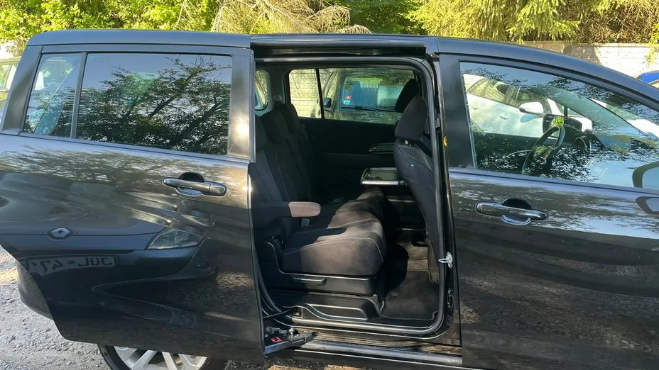 MAZDA 5 -