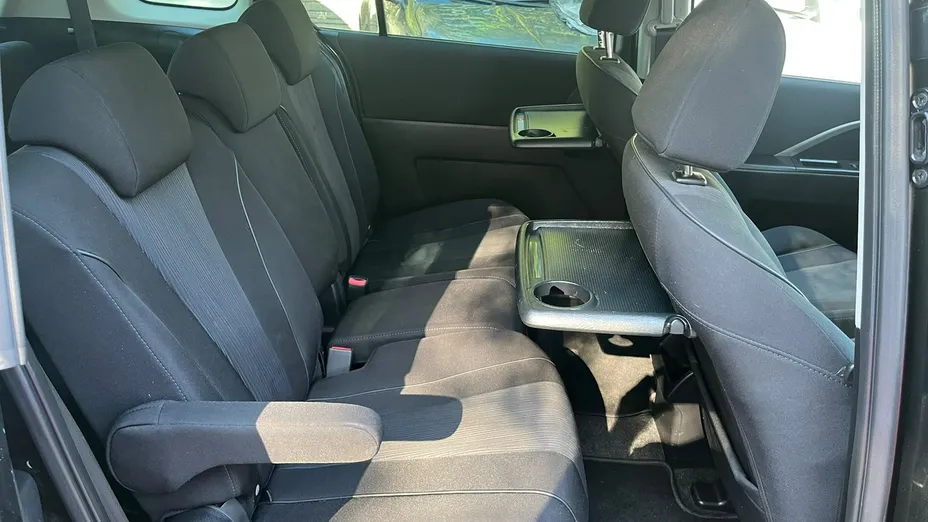 MAZDA 5 -