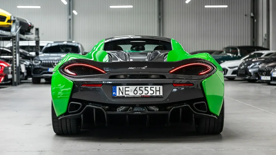 McLaren 570S Coupe -
