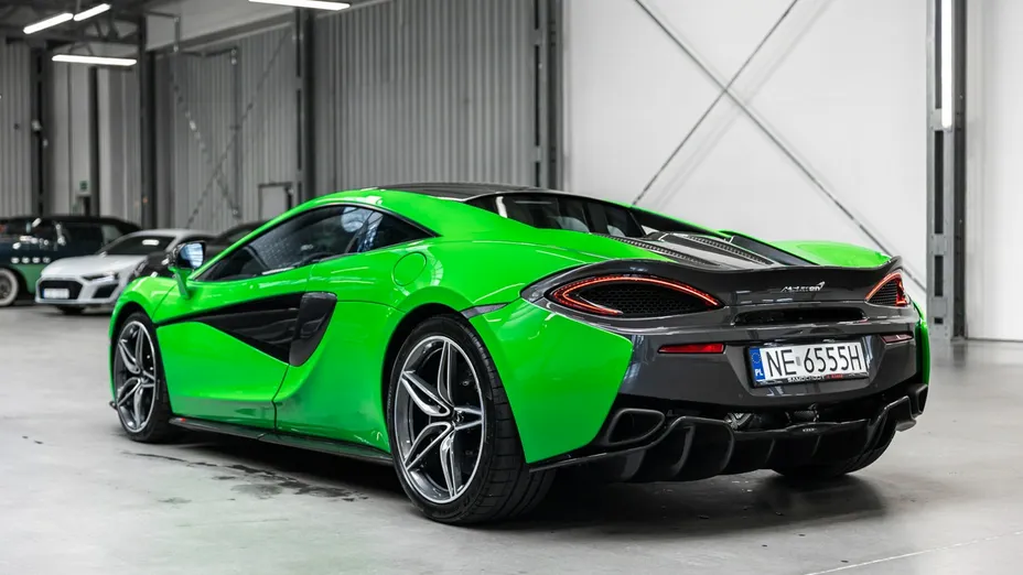 McLaren 570S Coupe -