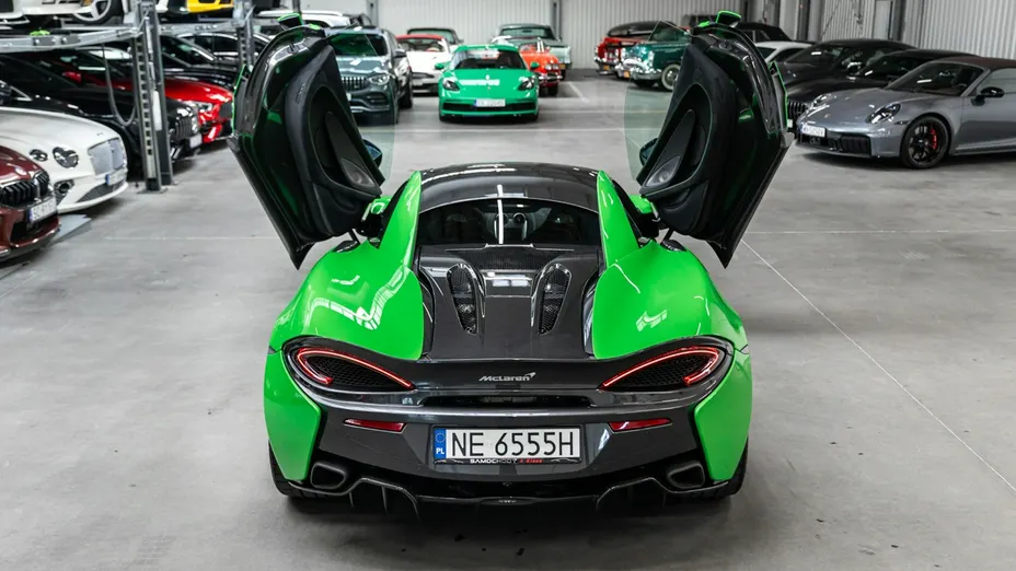 McLaren 570S Coupe -