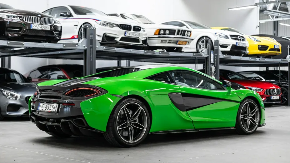 McLaren 570S Coupe -
