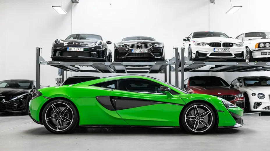 McLaren 570S Coupe -
