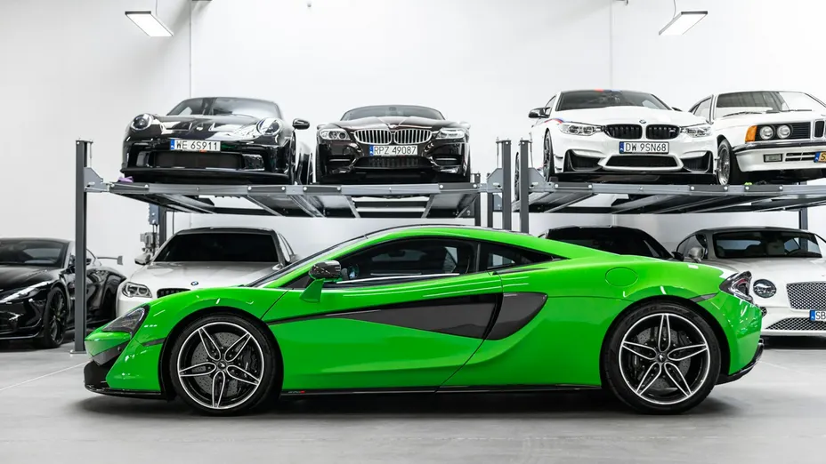 McLaren 570S Coupe -