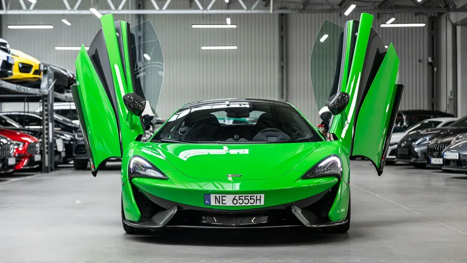 McLaren 570S Coupe -