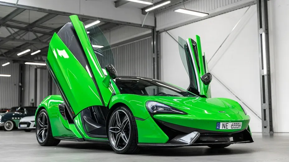 McLaren 570S Coupe -