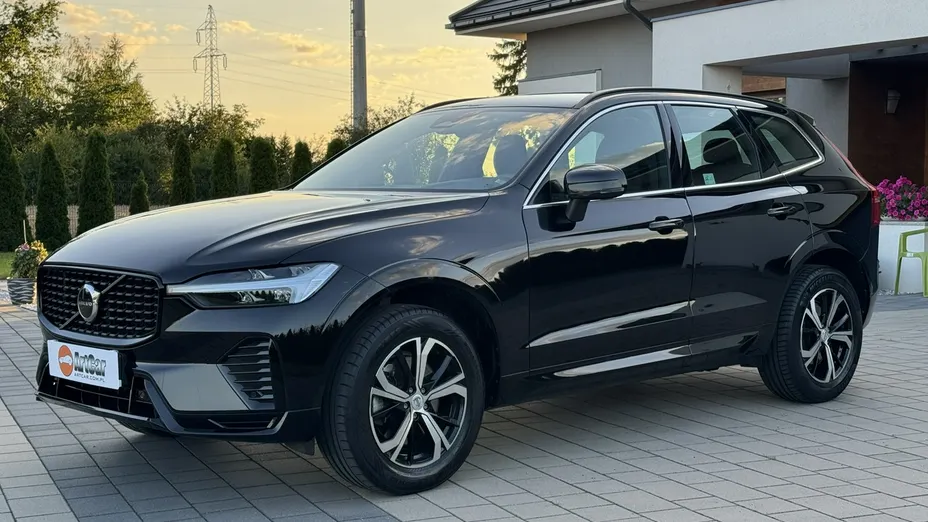 VOLVO XC60 -