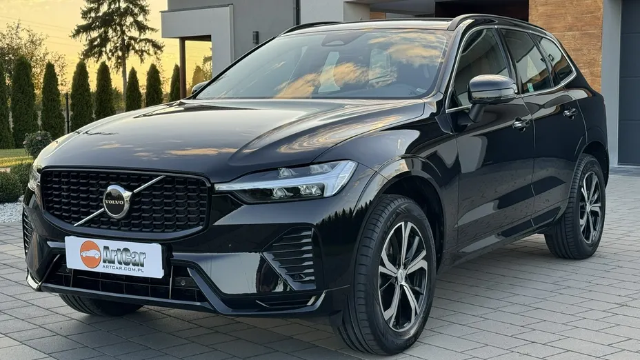 VOLVO XC60 -