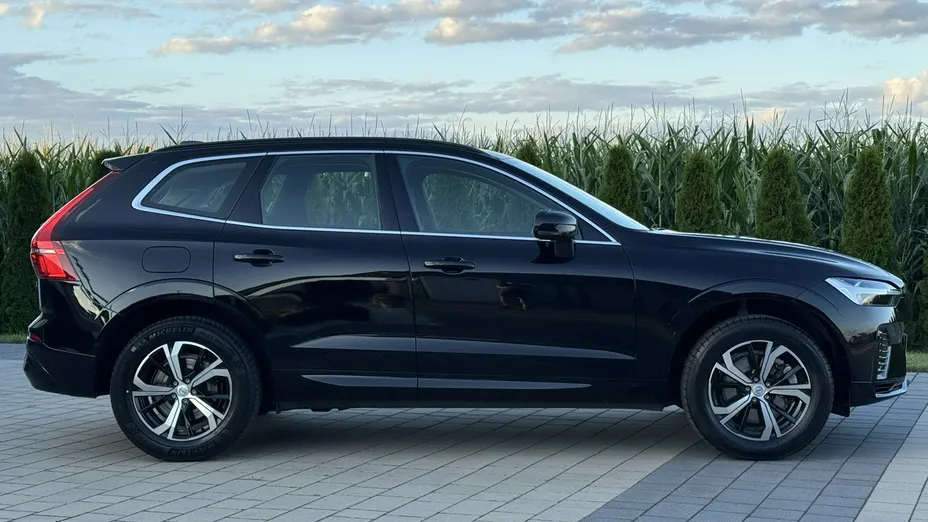 VOLVO XC60 -