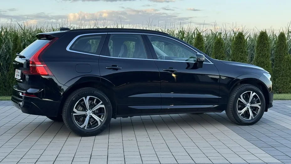 VOLVO XC60 -