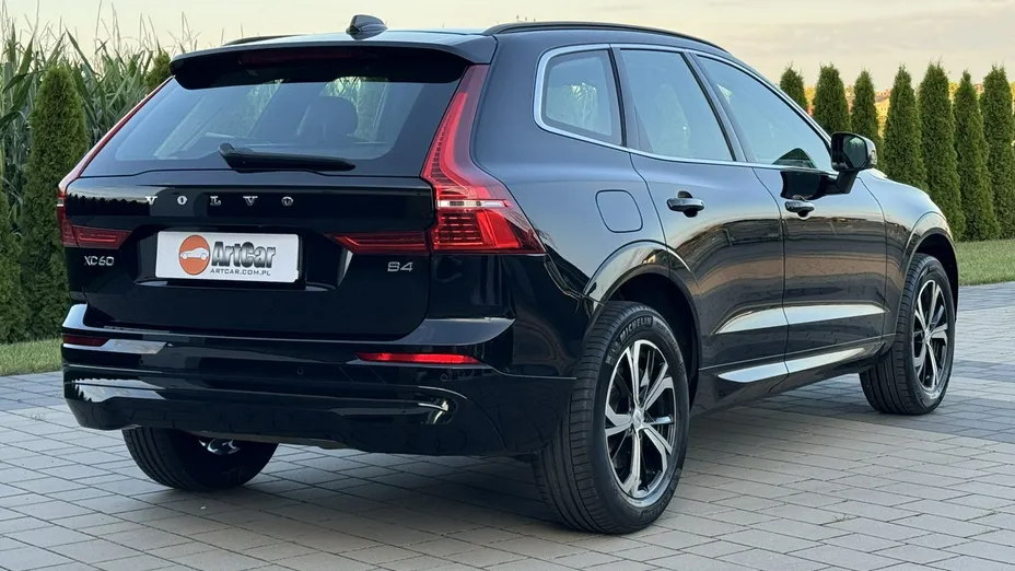 VOLVO XC60 -