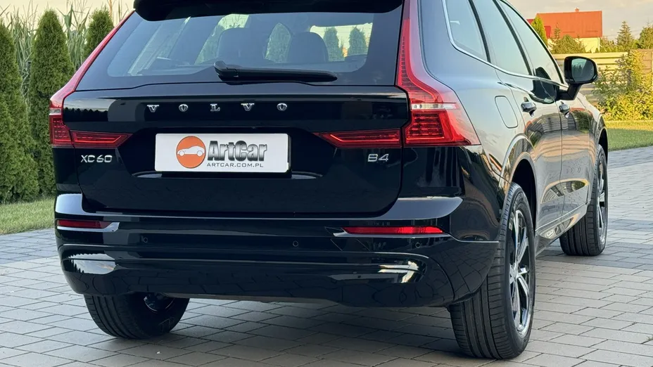 VOLVO XC60 -