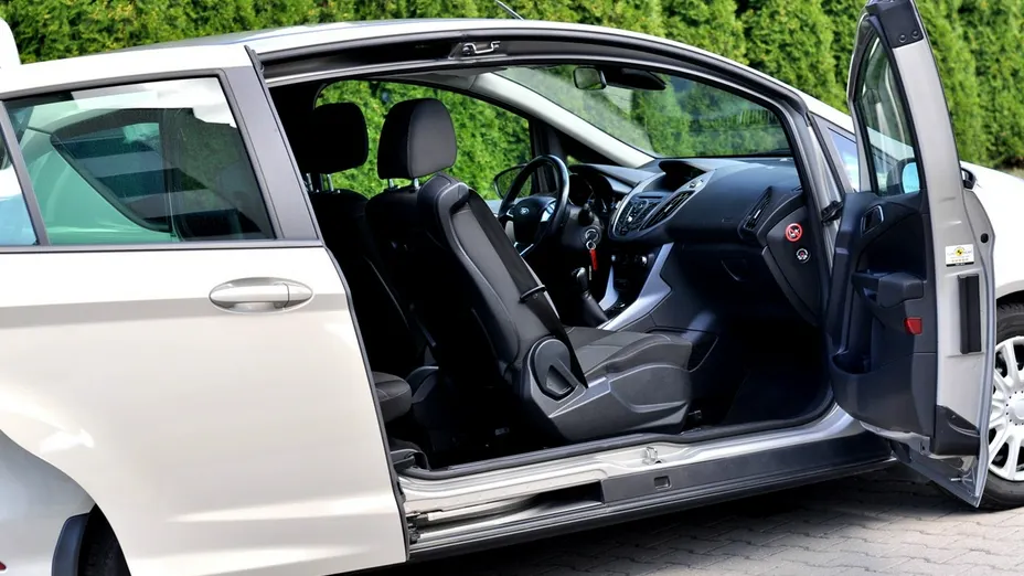 FORD B-MAX -