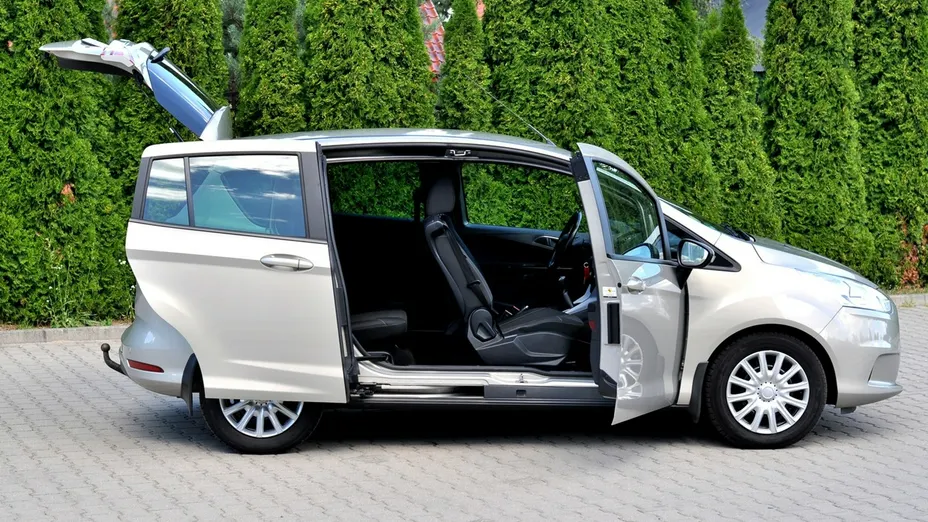FORD B-MAX -