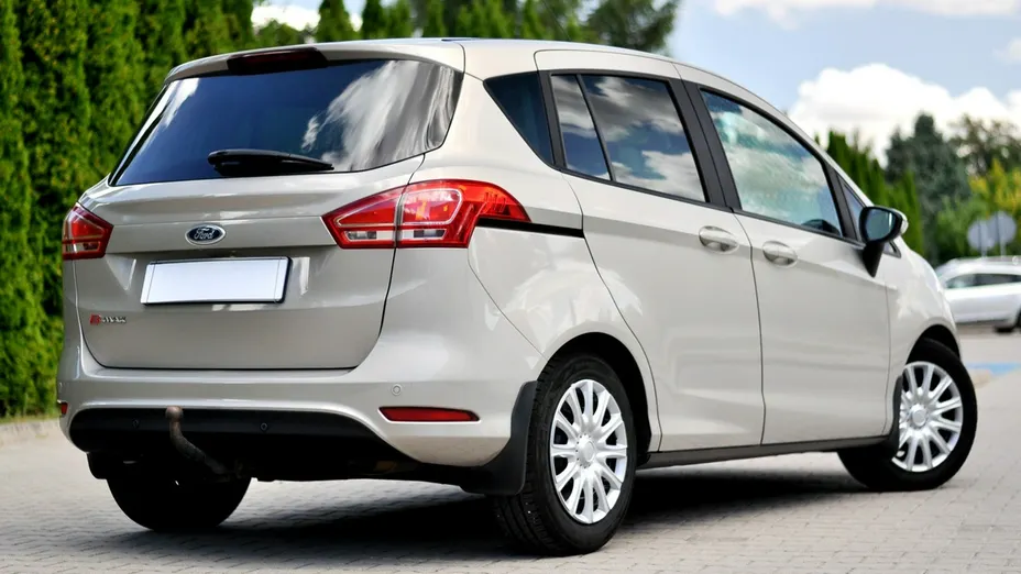 FORD B-MAX -
