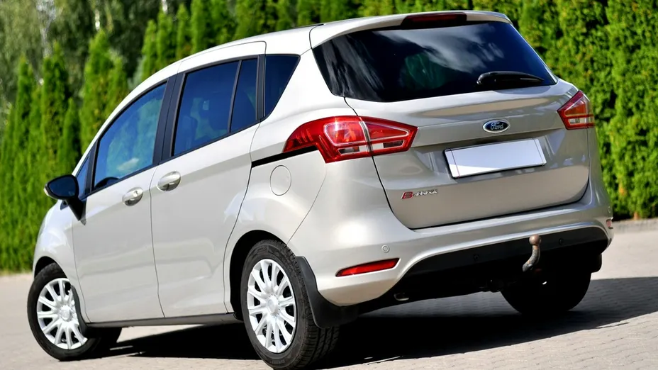 FORD B-MAX -