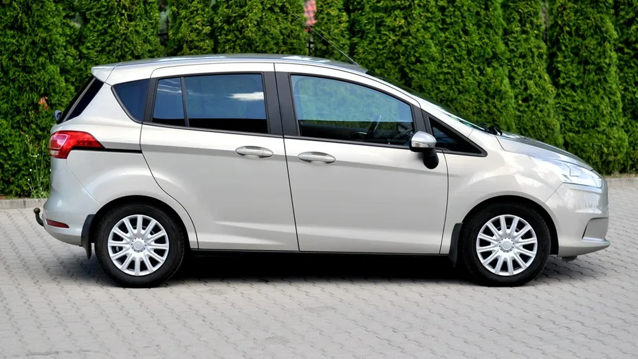 FORD B-MAX -