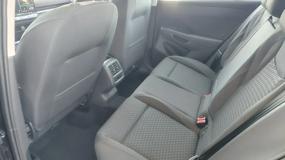 VOLKSWAGEN T-ROC -