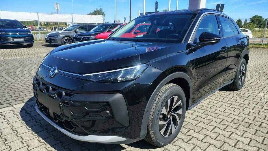 VOLKSWAGEN T-ROC -