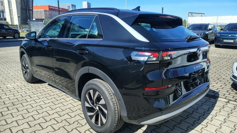 VOLKSWAGEN T-ROC -