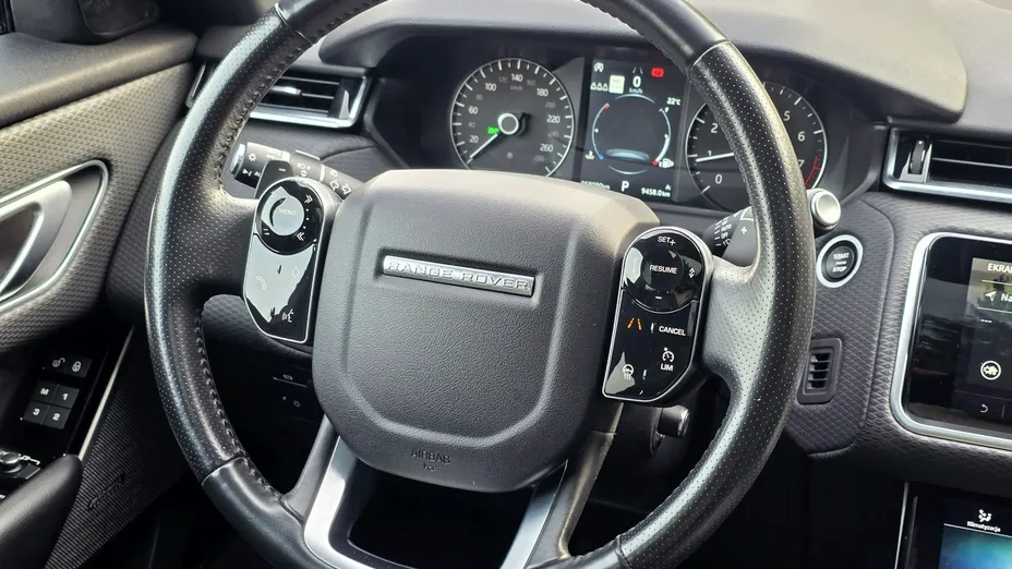 LAND ROVER Range Rover Velar -