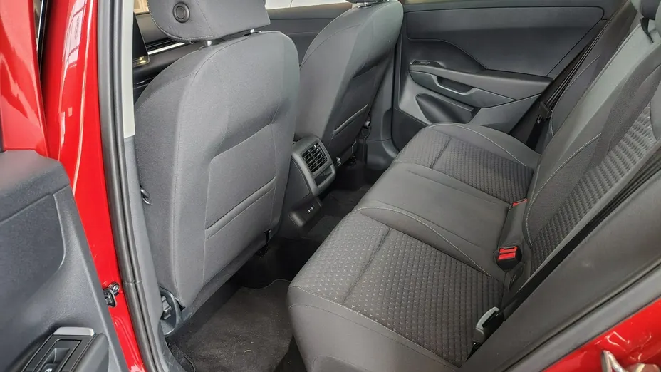 VOLKSWAGEN T-ROC -