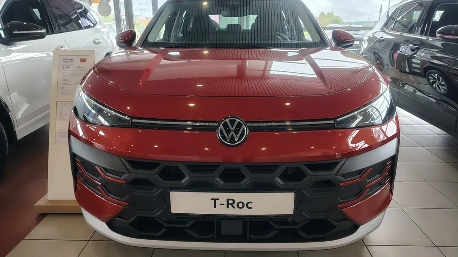 VOLKSWAGEN T-ROC -