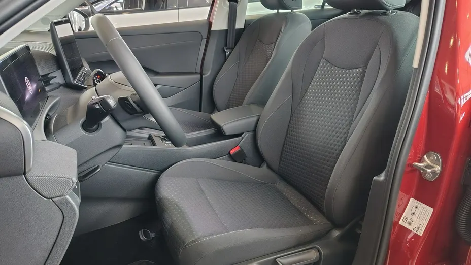 VOLKSWAGEN T-ROC -