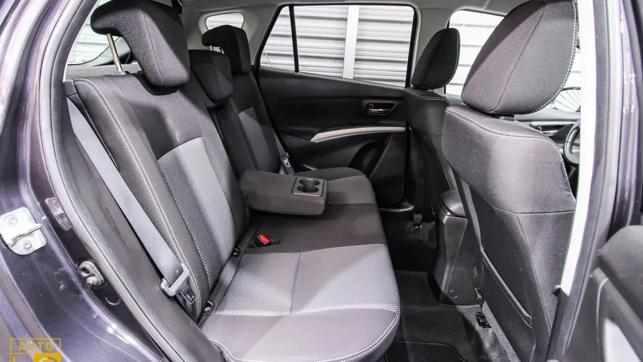SUZUKI S-Cross -