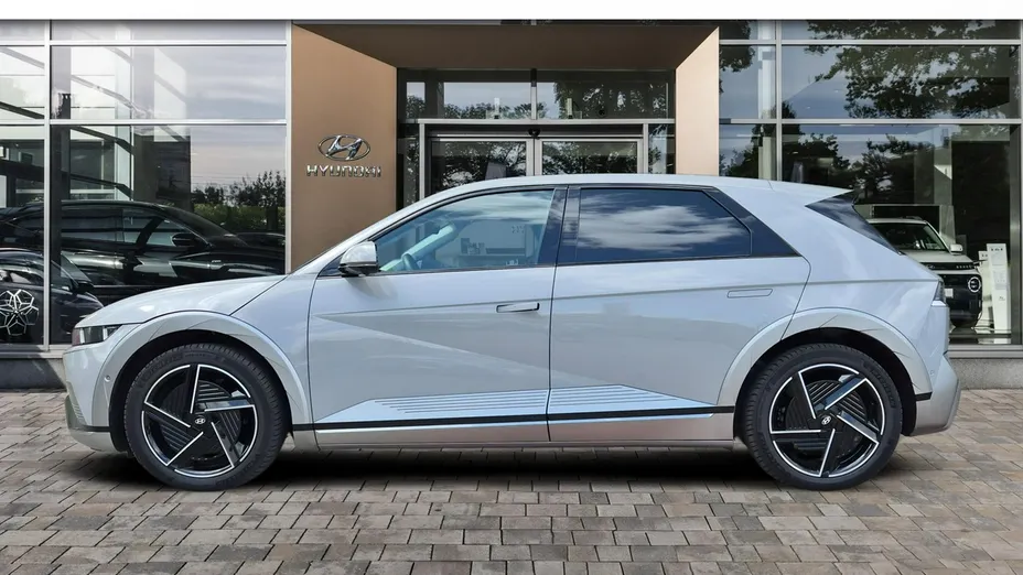 HYUNDAI Ioniq 5 -