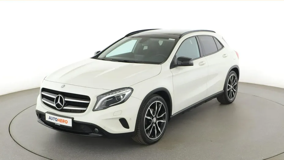 MERCEDES-BENZ GLA -