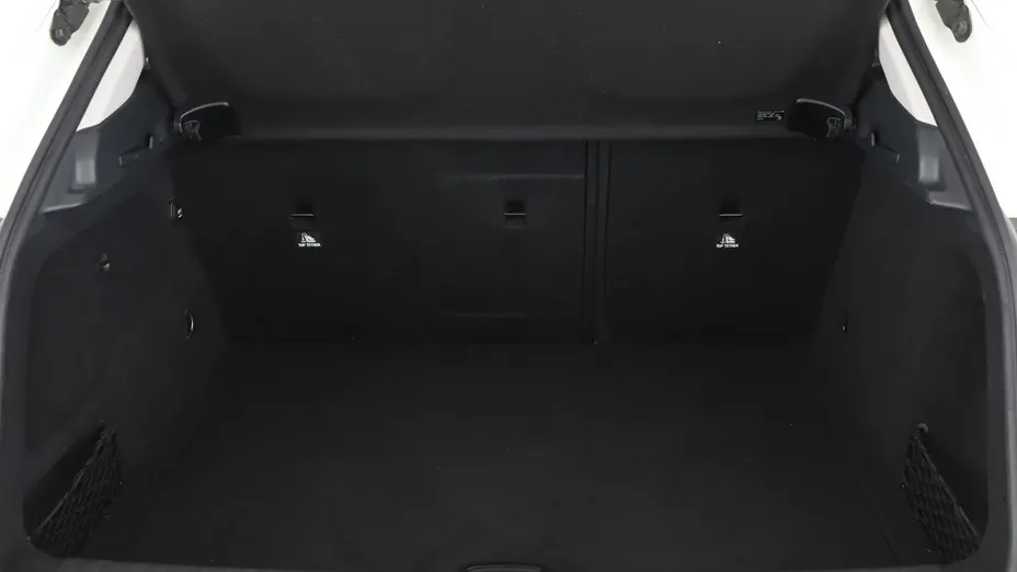 MERCEDES-BENZ GLA -