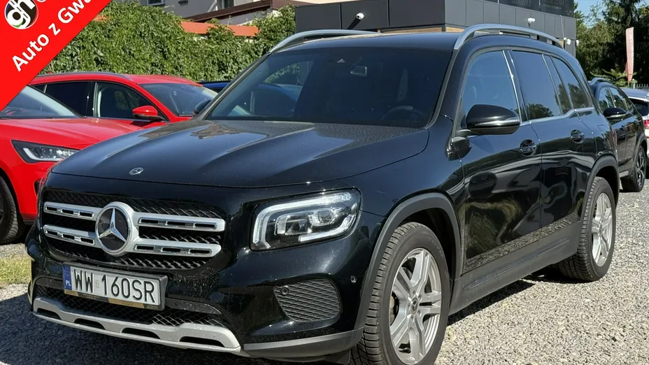 MERCEDES-BENZ GLB -