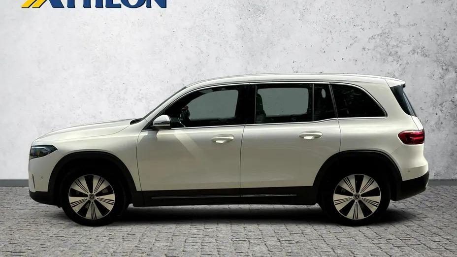 MERCEDES-BENZ EQB -