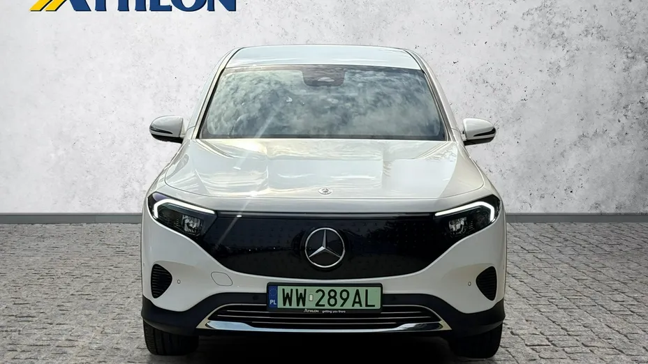 MERCEDES-BENZ EQB -