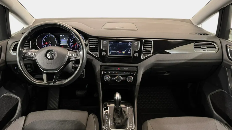VOLKSWAGEN Golf Sportsvan -
