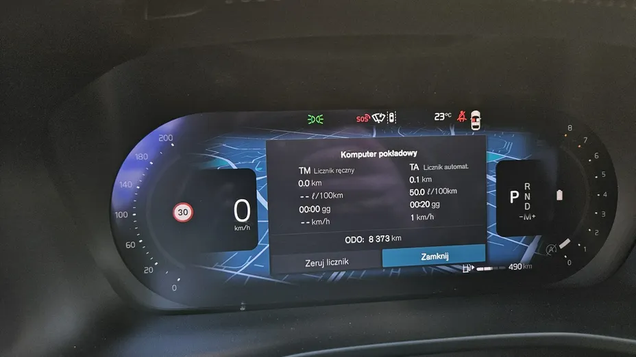 VOLVO XC40 -