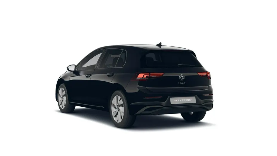 VOLKSWAGEN Golf -