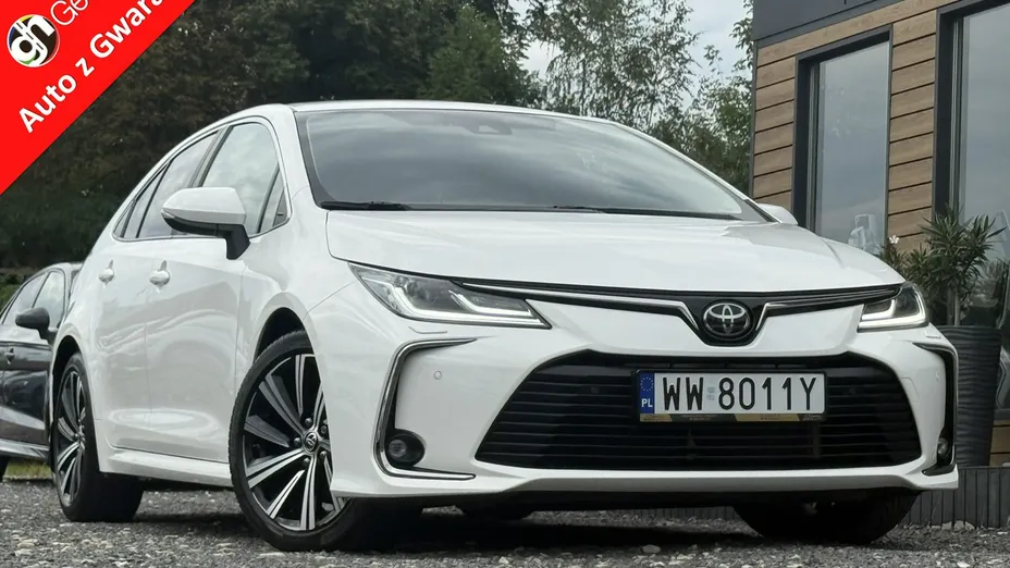 TOYOTA Corolla -