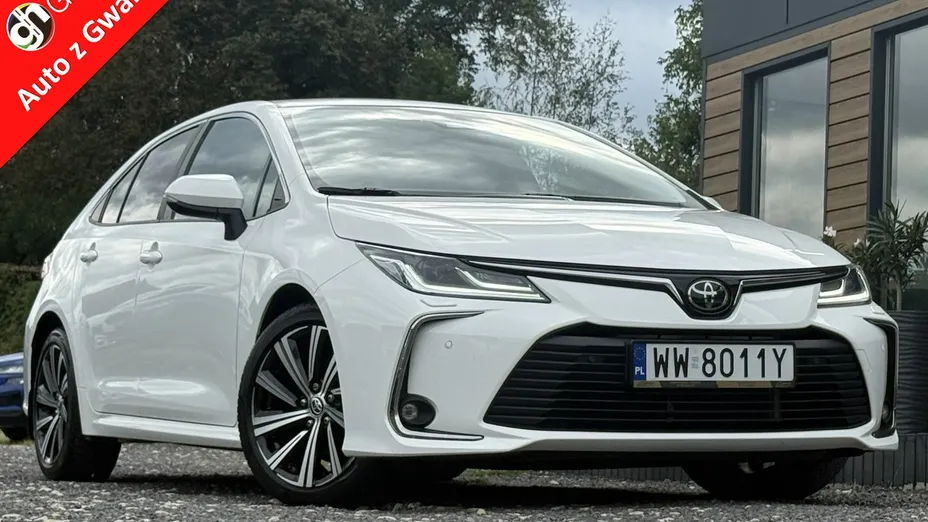 TOYOTA Corolla -