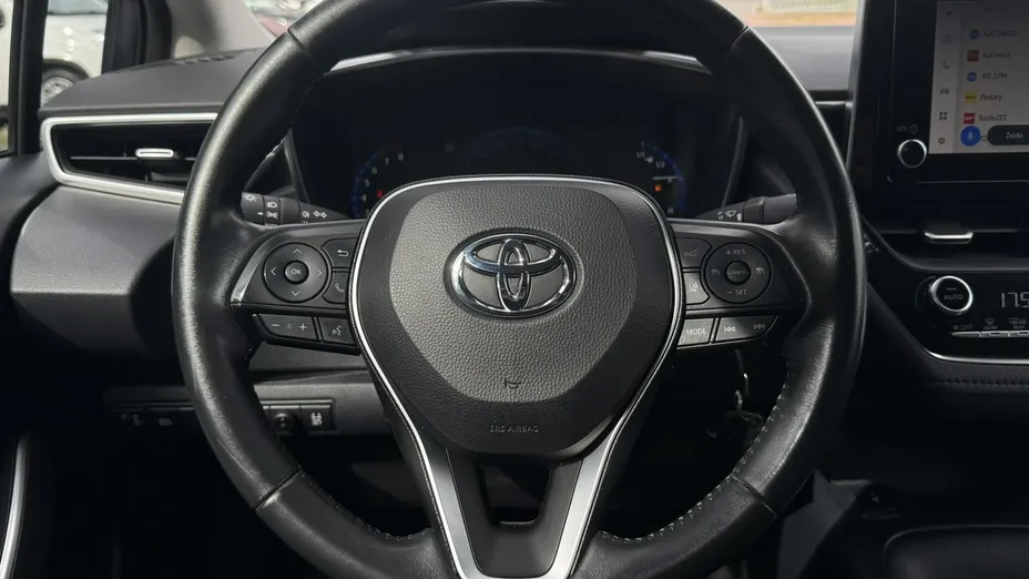 TOYOTA Corolla -