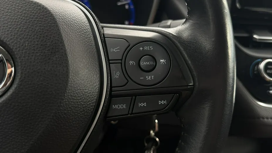TOYOTA Corolla -