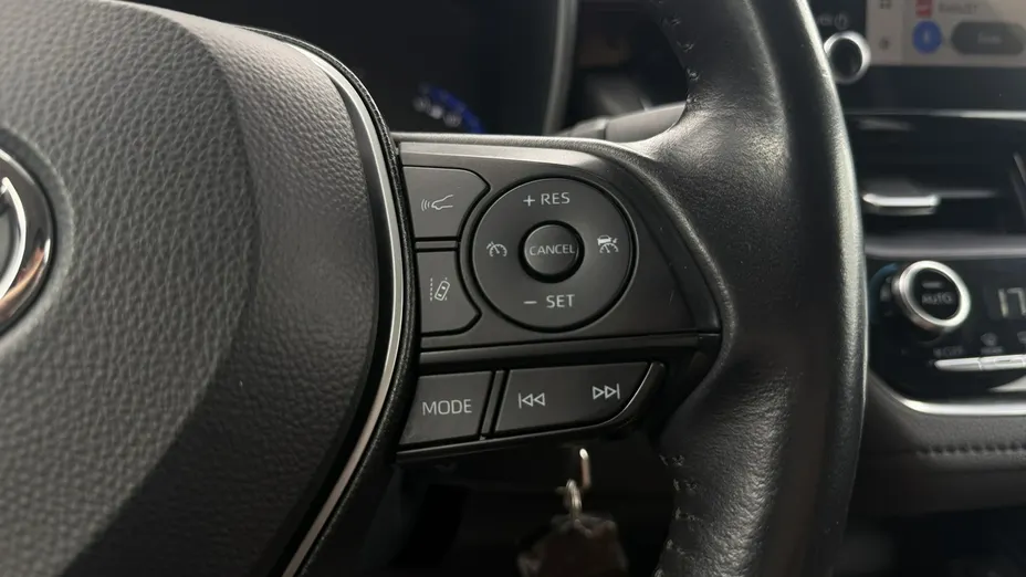 TOYOTA Corolla -