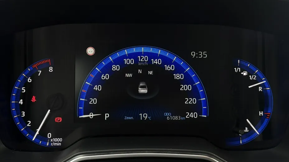 TOYOTA Corolla -